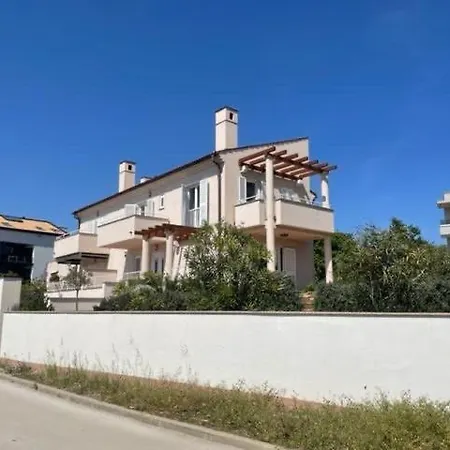 Four Bedroom House Amaya *