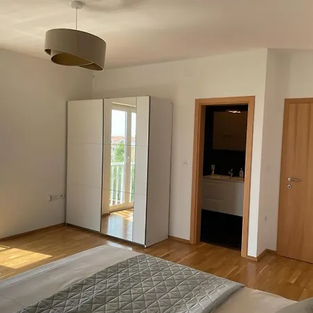 Four Bedroom House Amaya