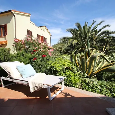 Four Bedroom House Amaya
