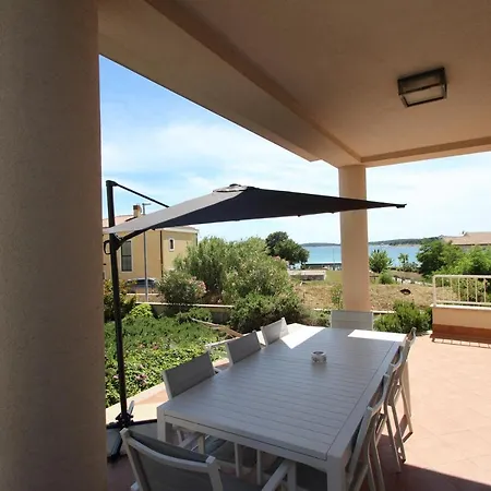 Villa Four Bedroom House Amaya Medulin