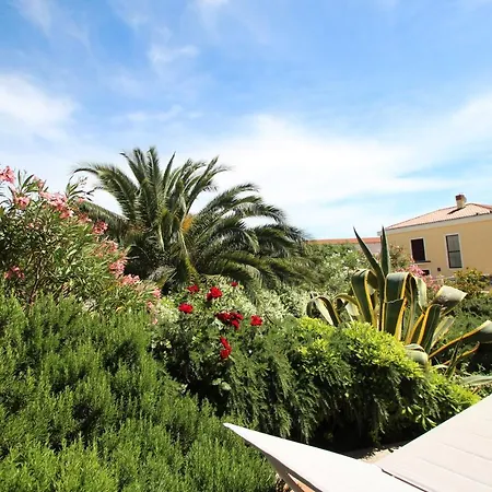 Four Bedroom House Amaya