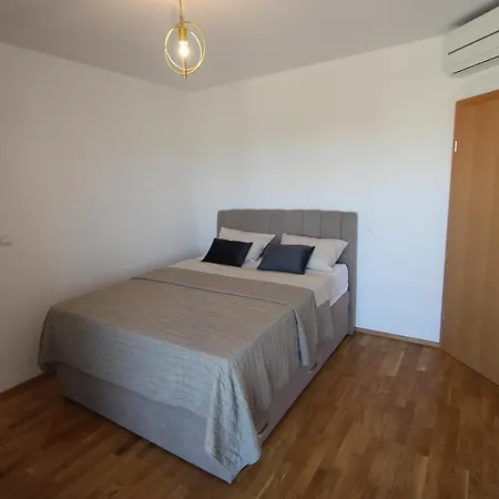 Four Bedroom House Amaya Medulin