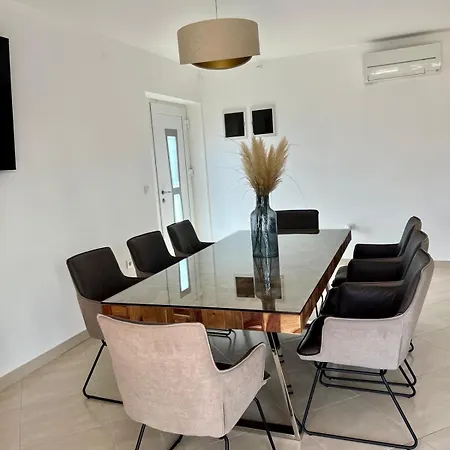 Four Bedroom House Amaya * Medulin