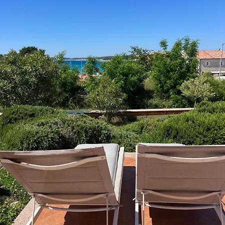 Villa Four Bedroom House Amaya *