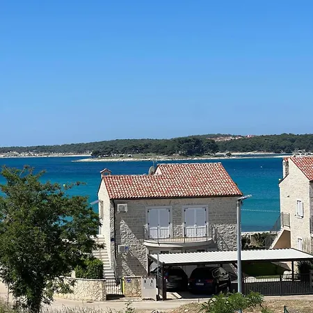 Villa Four Bedroom House Amaya *