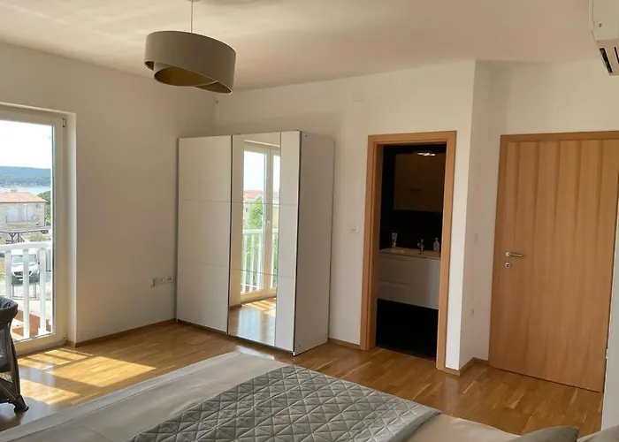 Four Bedroom House Amaya