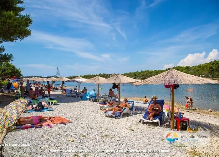 Villa Four Bedroom House Amaya Medulin