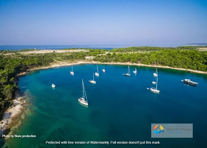 Four Bedroom House Amaya Villa Medulin